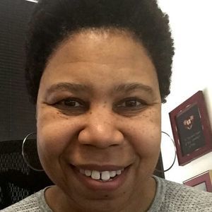 Meet your Posher, Denecia